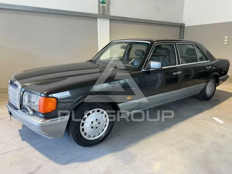 1988 Mercedes Benz S 560