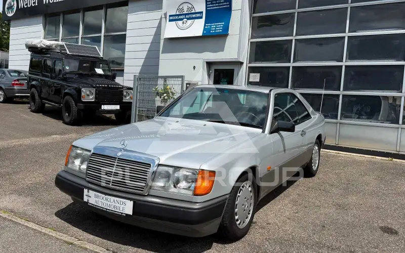 1988 Mercedes Benz 230