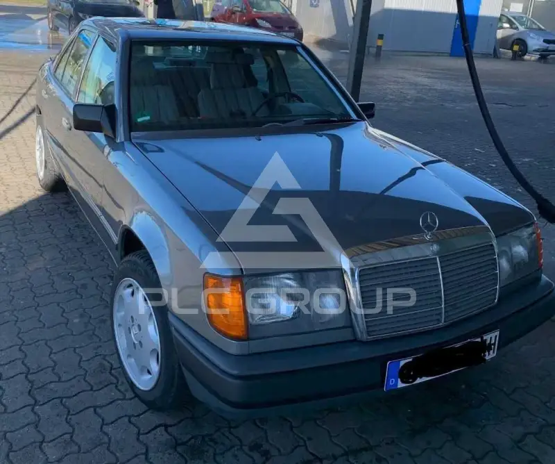 1988 Mercedes Benz 230