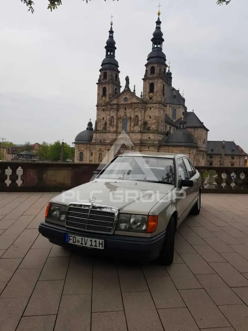 1988 Mercedes Benz 230