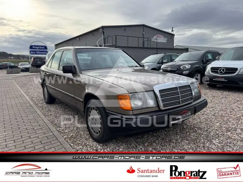 1988 Mercedes Benz E 230