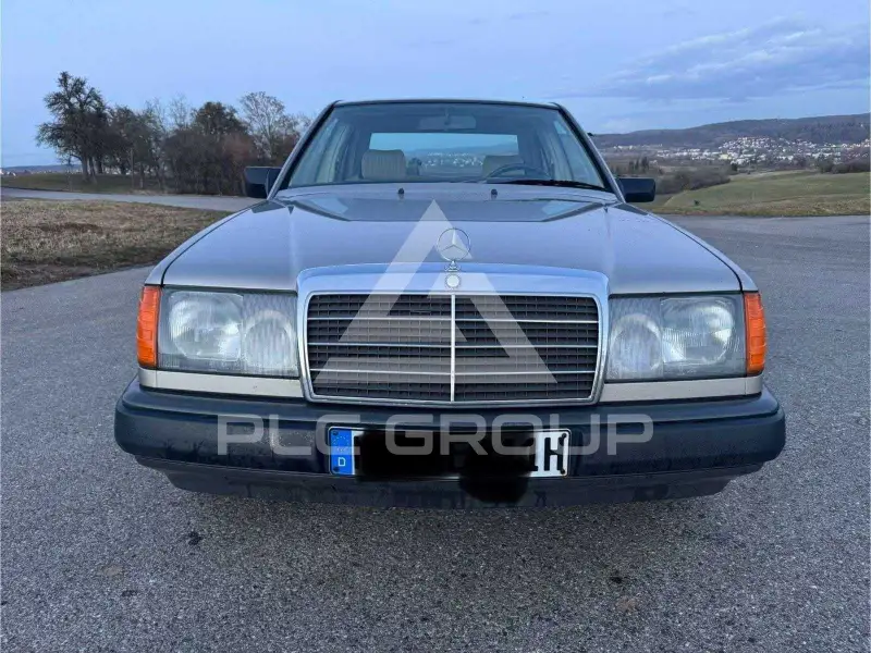1988 Mercedes Benz 260