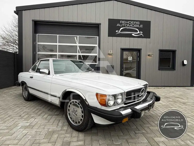 1988 Mercedes Benz SL 560