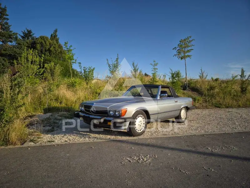 1988 Mercedes Benz SL 560