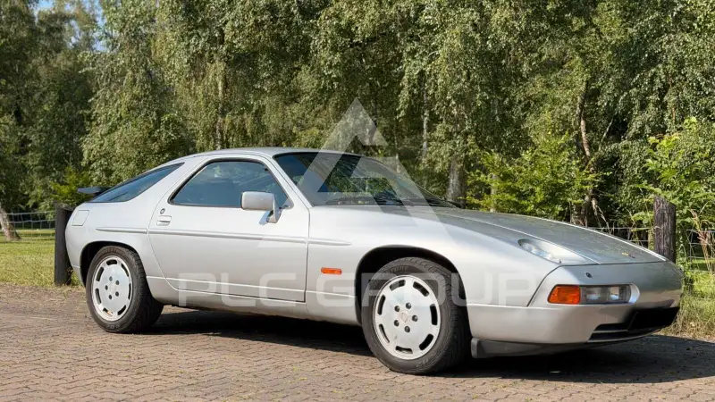 1988 Porsche 928