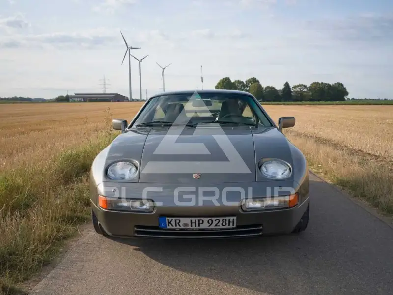 1988 Porsche 928