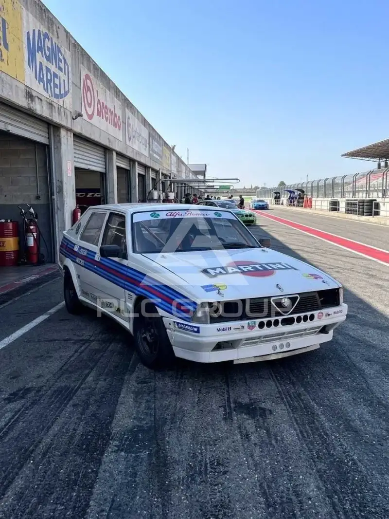 1988 Alfa Romeo 75