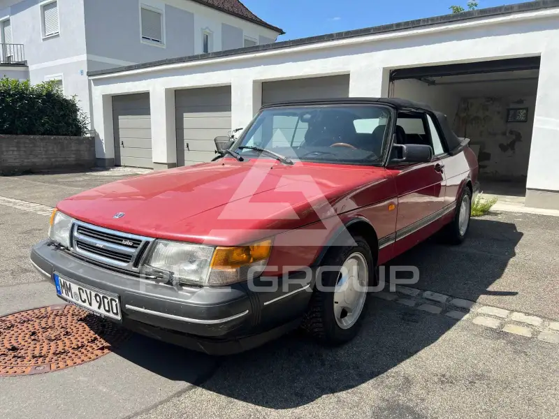 1988 SAAB 900