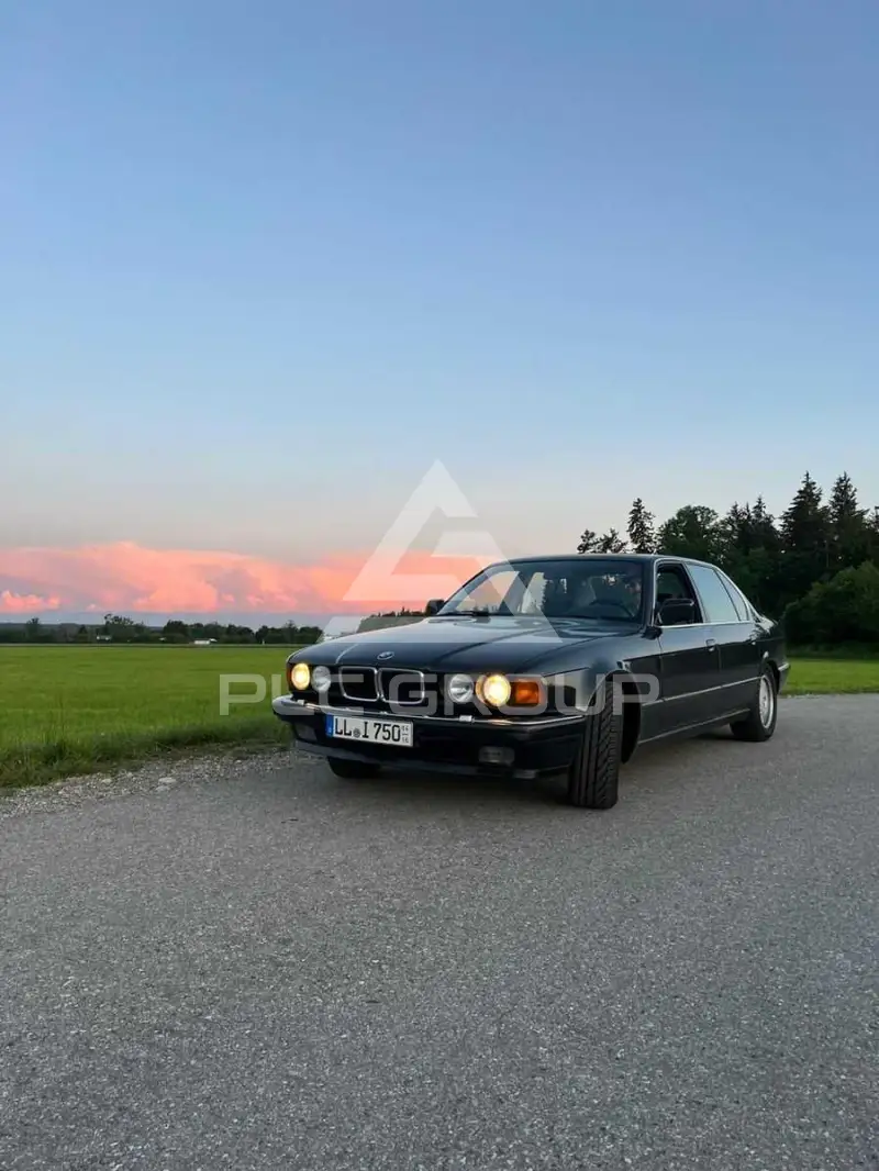 1989 BMW 750