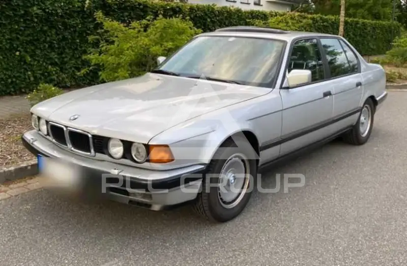 1989 BMW 750