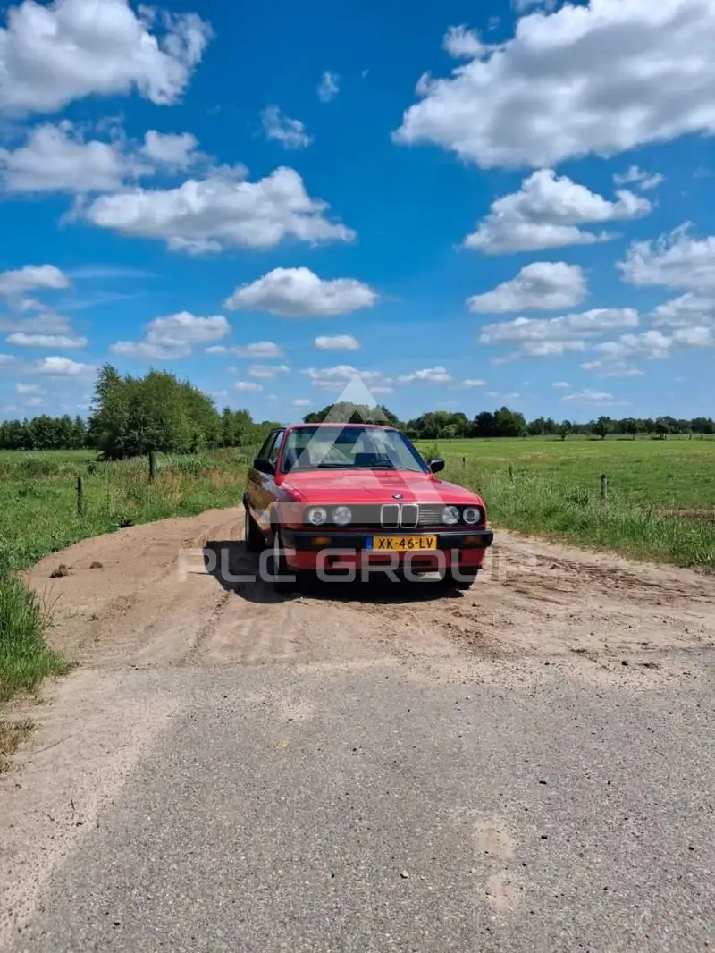 1989 BMW 316
