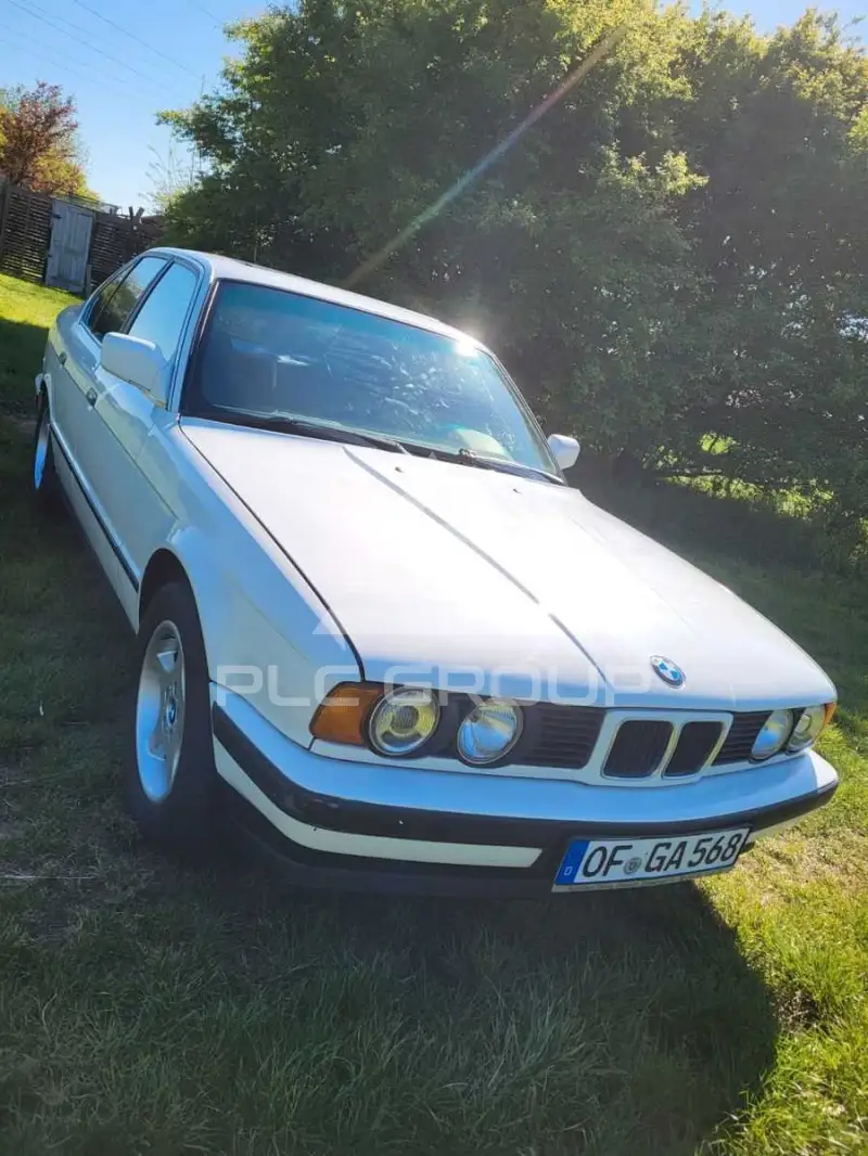 1989 BMW 525