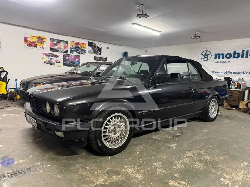 1989 BMW 320