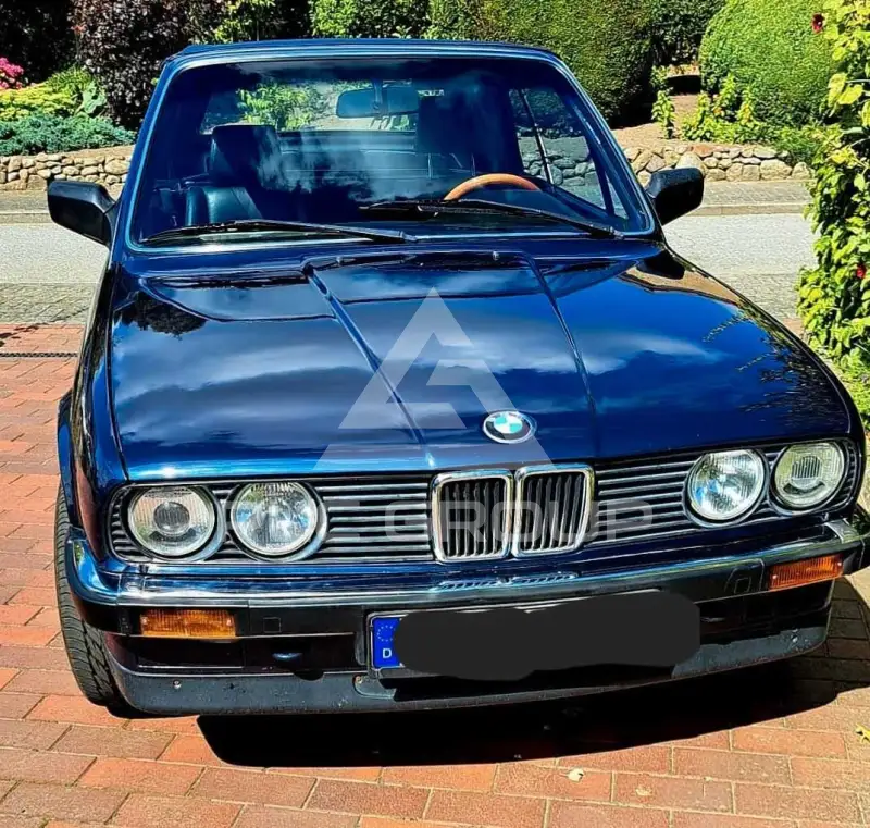 1989 BMW 320