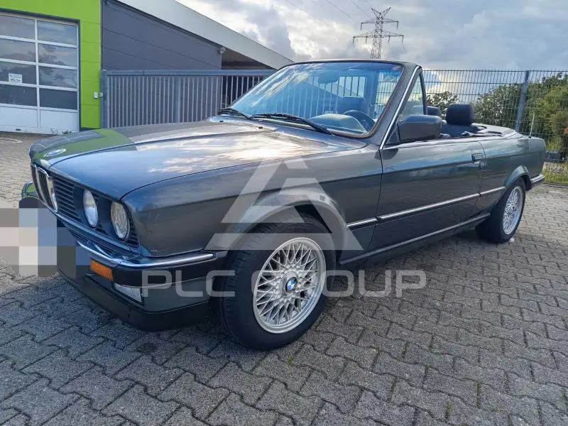 1989 BMW 320