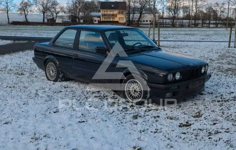 1989 BMW 318