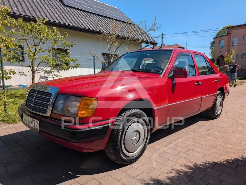 1989 Mercedes Benz 200