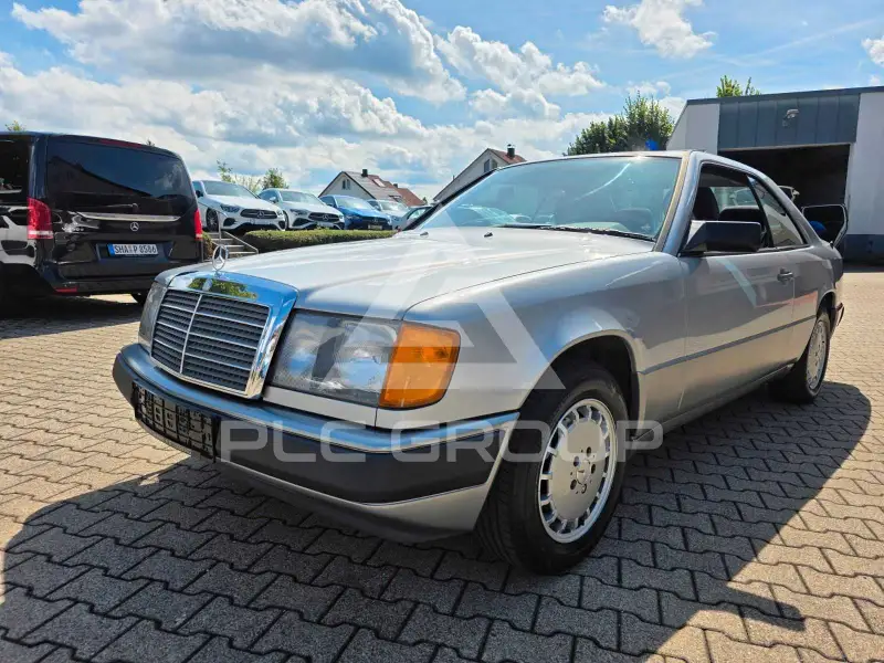 1989 Mercedes Benz 230