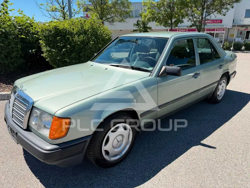1989 Mercedes Benz 230