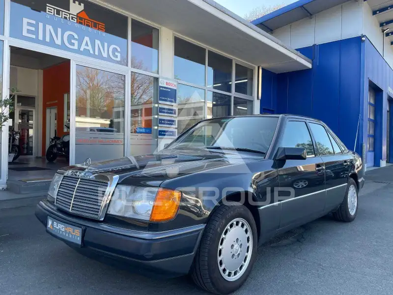 1989 Mercedes Benz E 200