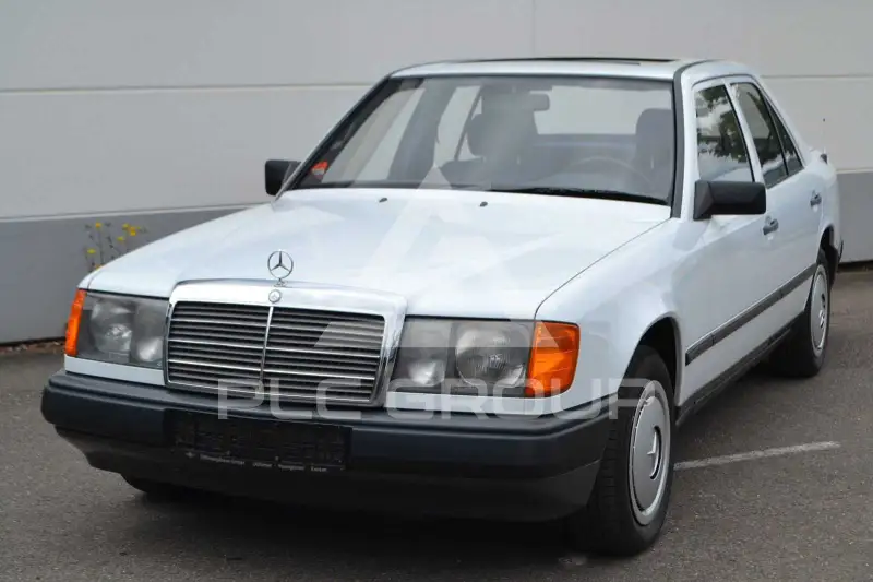 1989 Mercedes Benz E 200