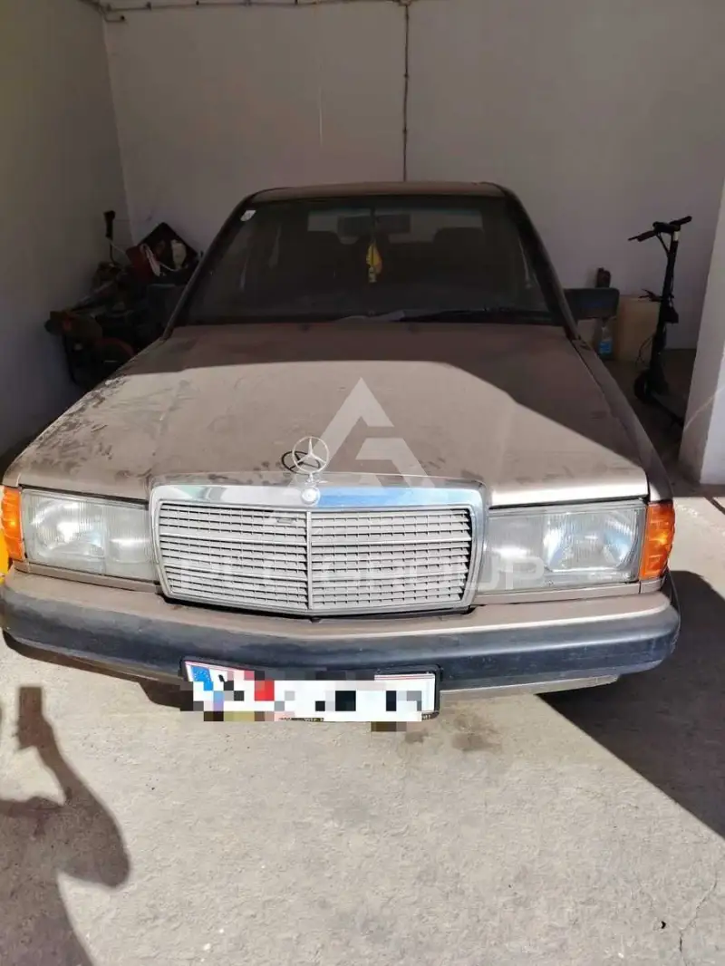 1989 Mercedes Benz 190