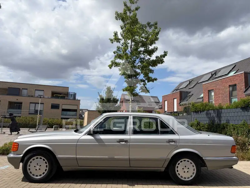 1989 Mercedes Benz S 260