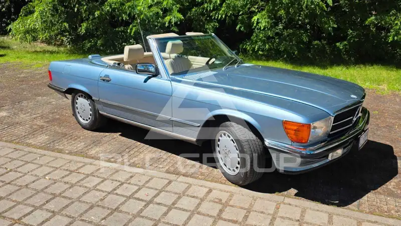 1989 Mercedes Benz SL 560