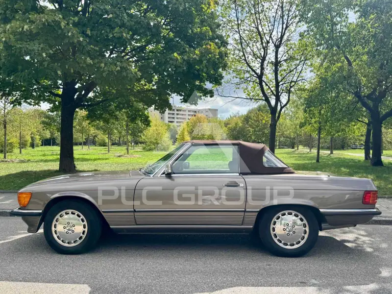 1989 Mercedes Benz SL 560