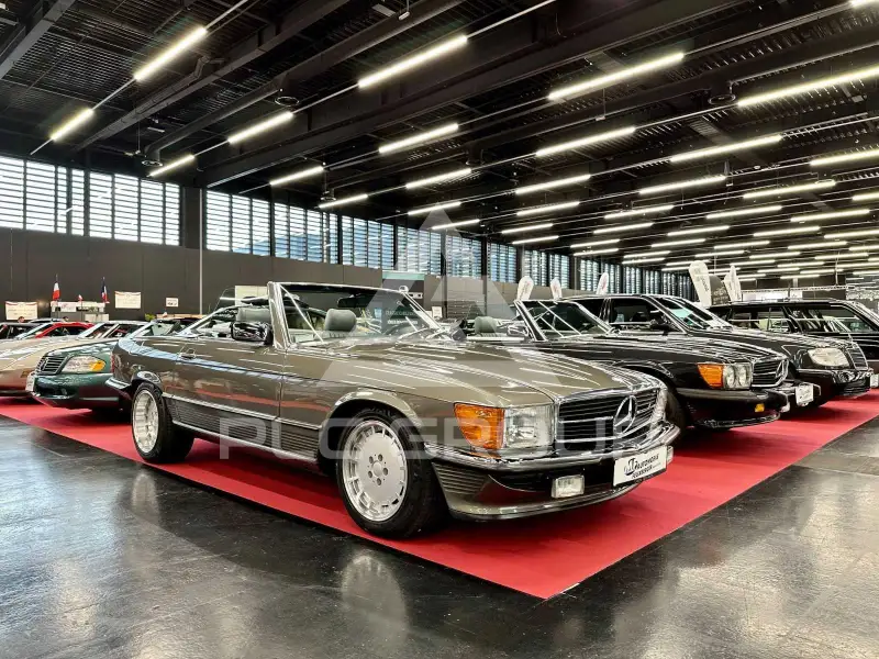 1989 Mercedes Benz SL 560