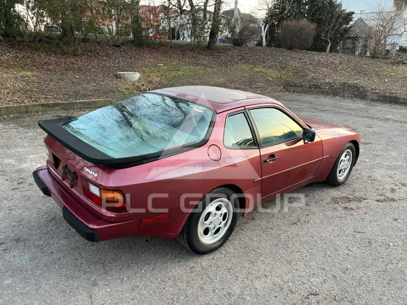 1989 Porsche 944