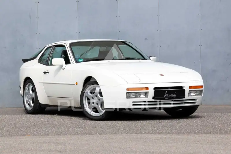 1989 Porsche 944