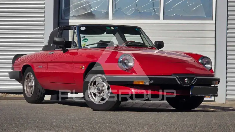 1989 Alfa Romeo Spider