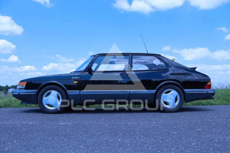 1989 SAAB 900