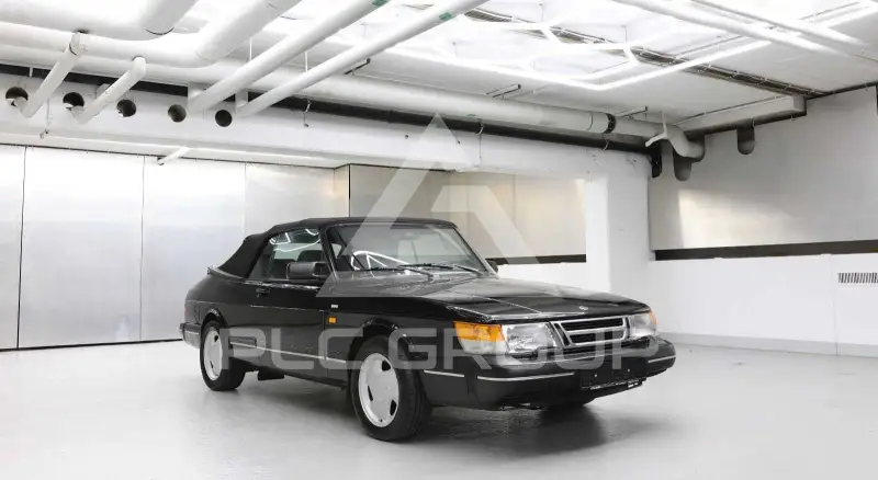 1989 SAAB 900
