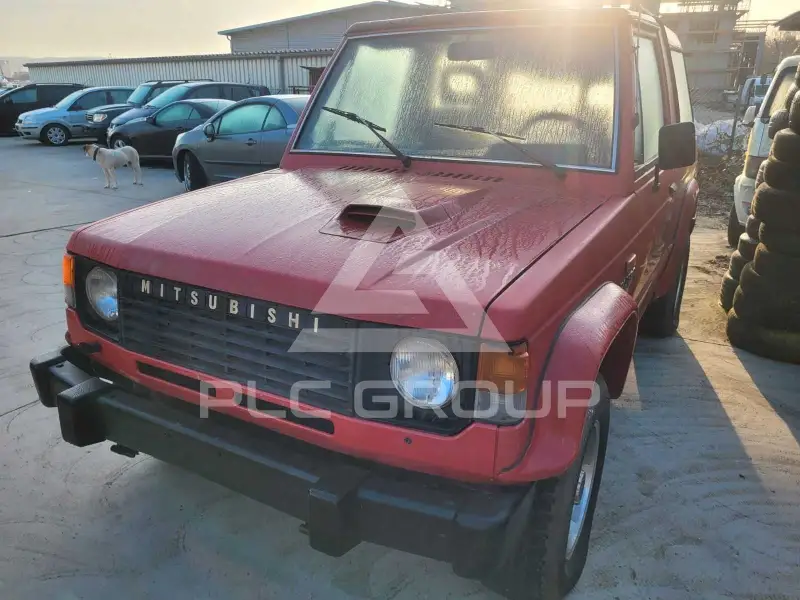 1990 Mitsubishi PAJARO