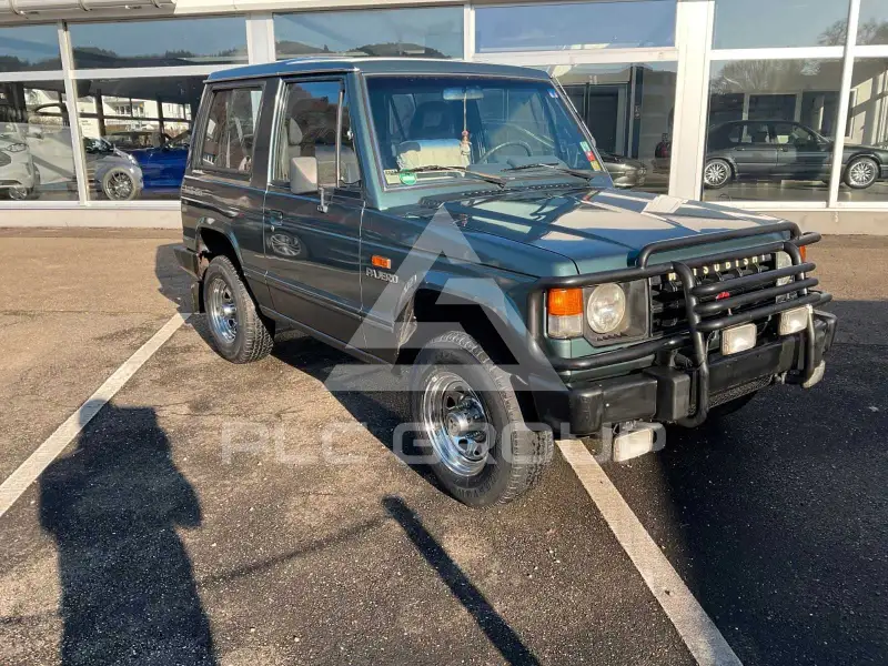 1990 Mitsubishi PAJARO