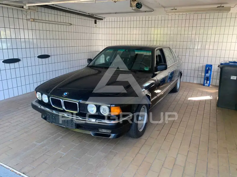 1990 BMW 750