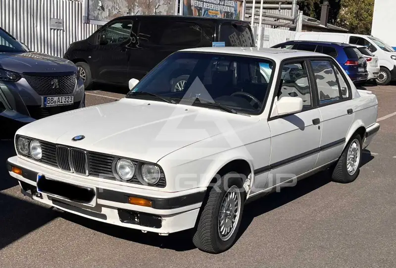 1990 BMW 316