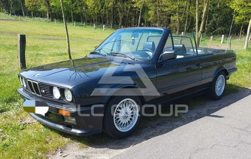 1990 BMW 320