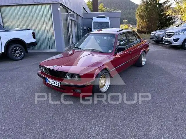 1990 BMW 320