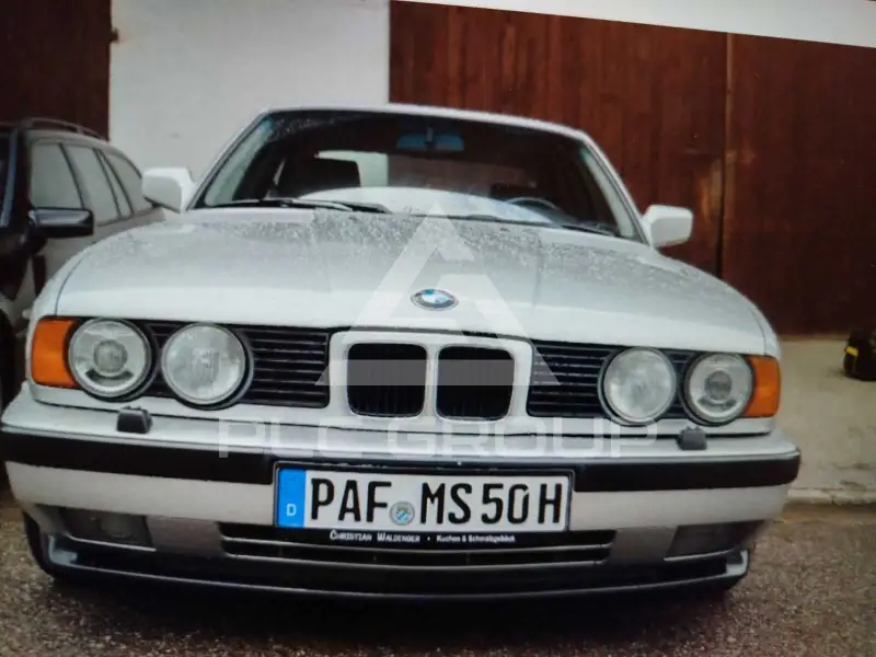 1990 BMW M5