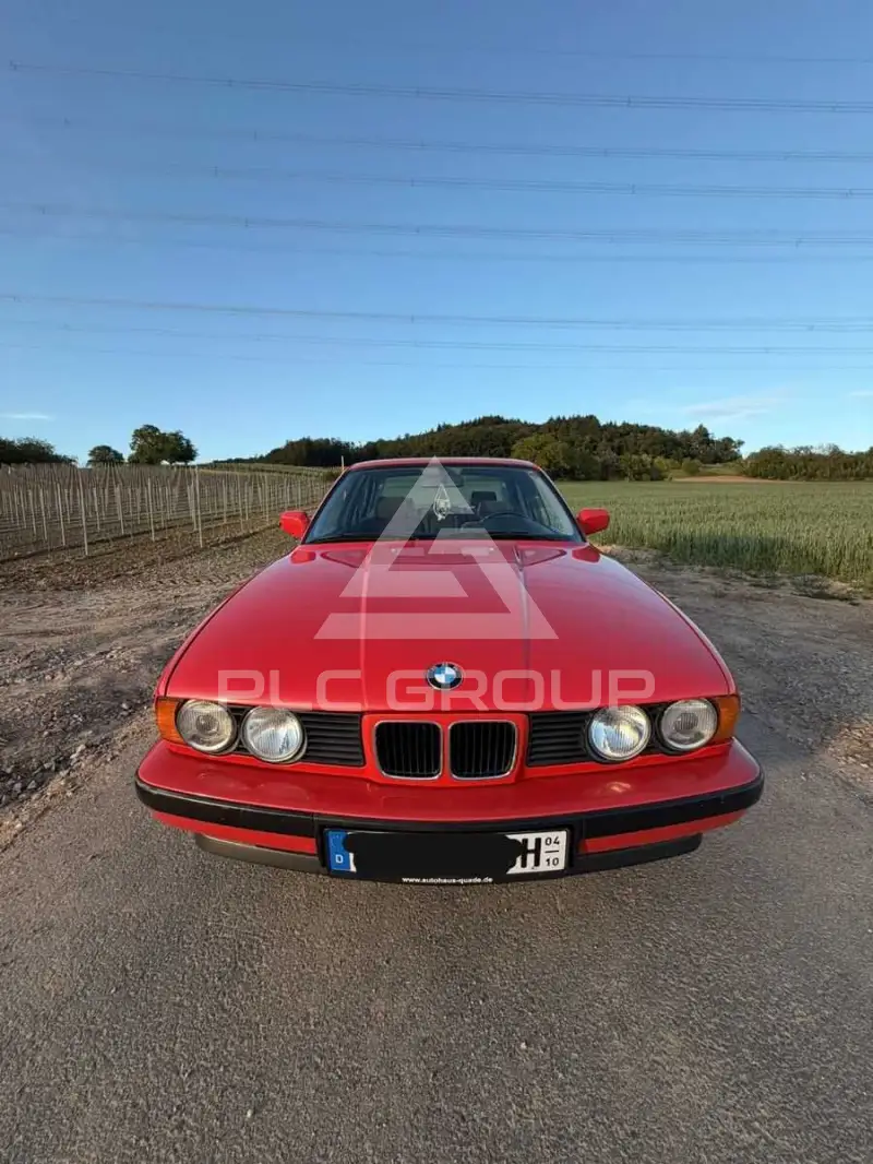 1990 BMW 520