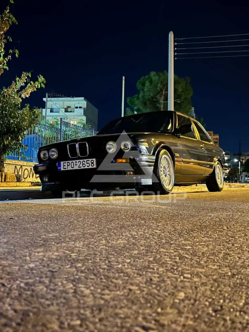 1990 BMW 318