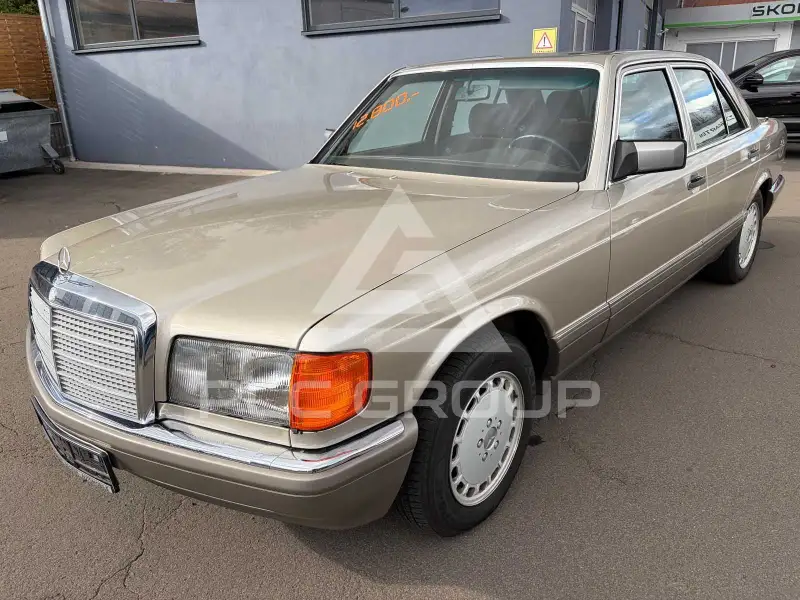 1990 Mercedes Benz E 300
