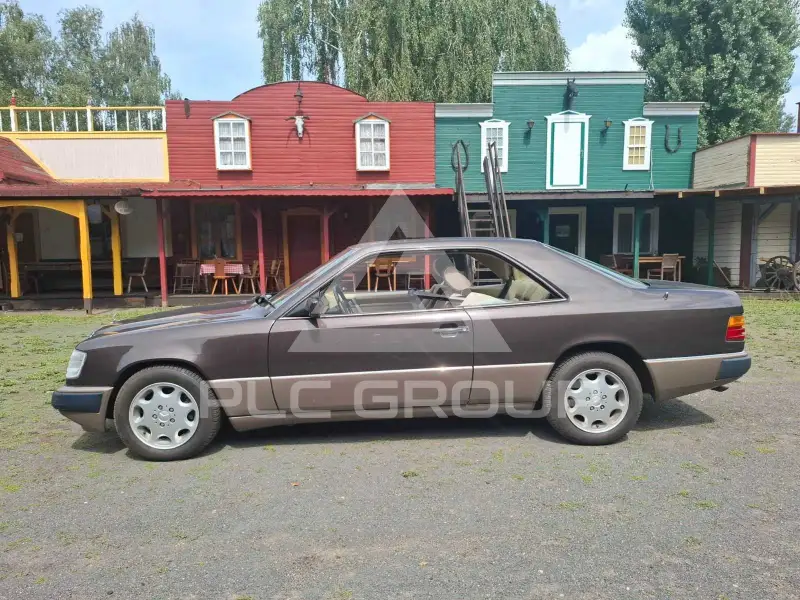 1990 Mercedes Benz E 300
