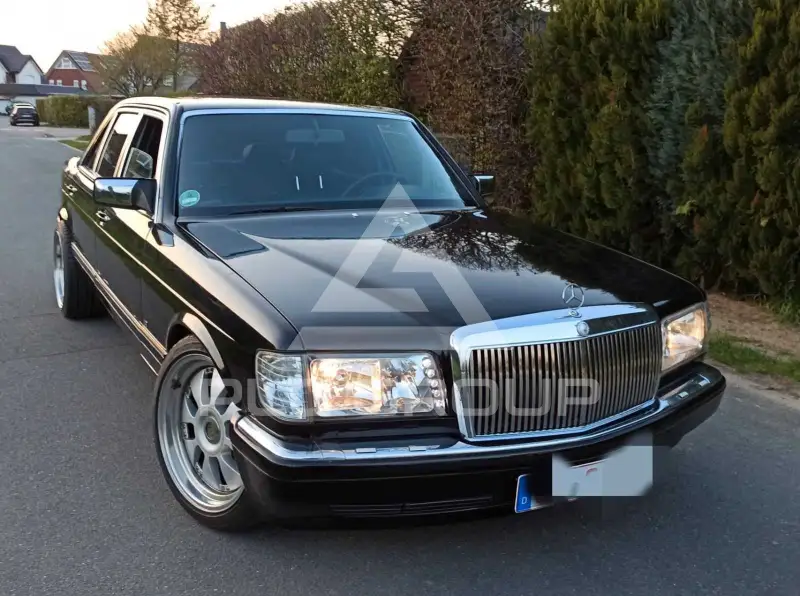 1990 Mercedes Benz 500