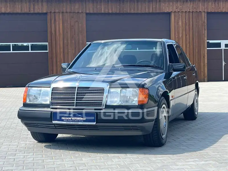 1990 Mercedes Benz 250