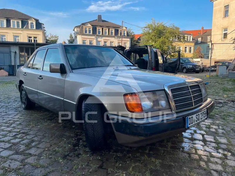 1990 Mercedes Benz 250