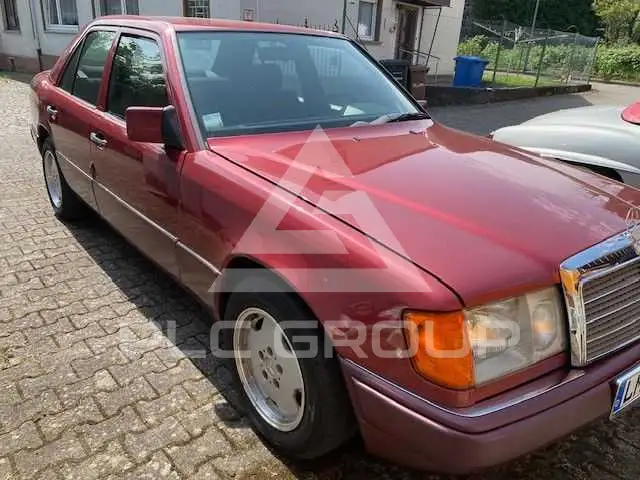 1990 Mercedes Benz 200
